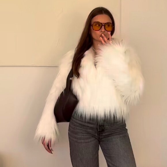 NEW Zara White Faux Fur Jacket Lapel Collar Size Medium NWT - Picture 1 of 11